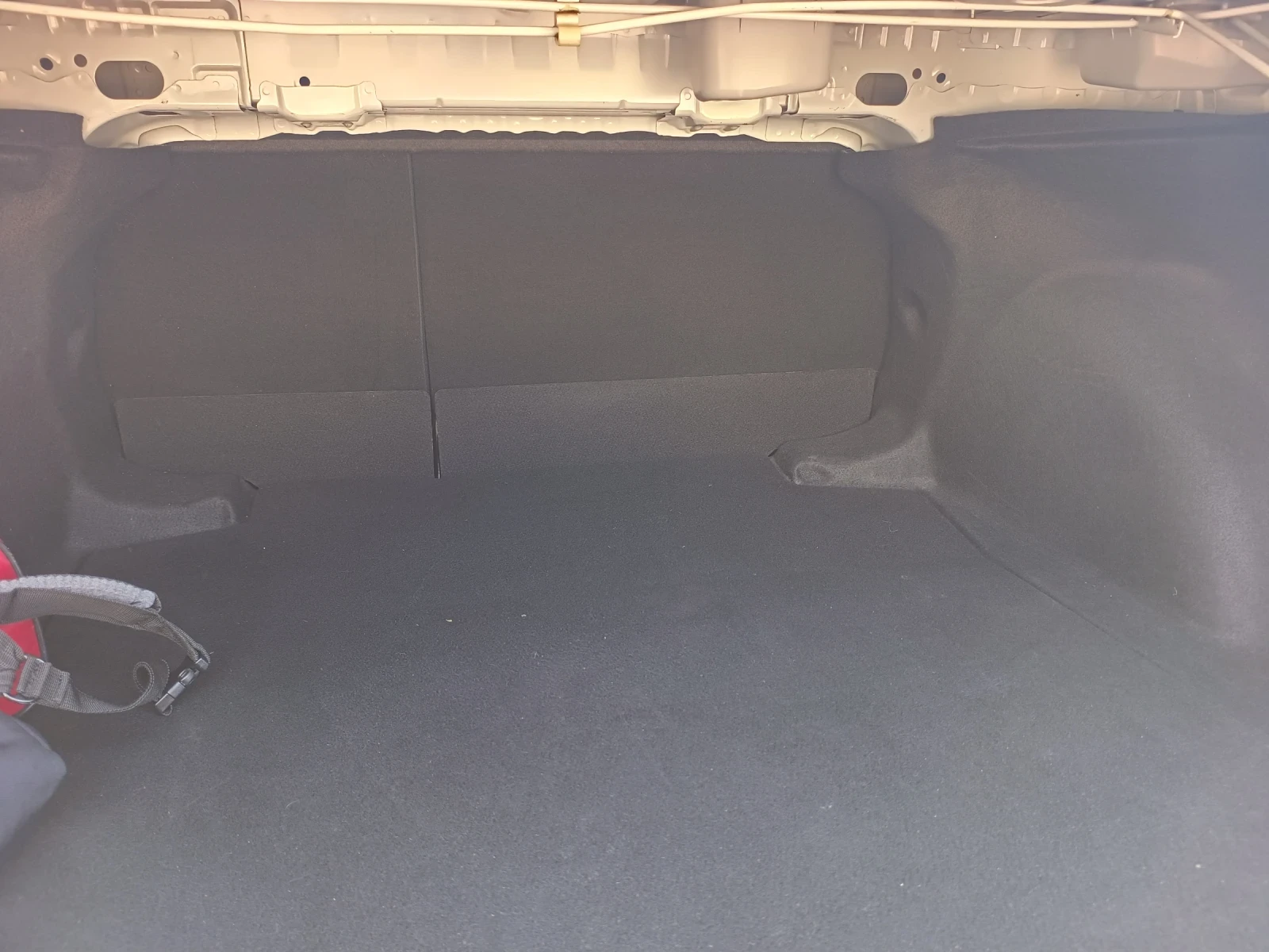 Toyota Corolla, снимка 12 - Автомобили и джипове - 55734696