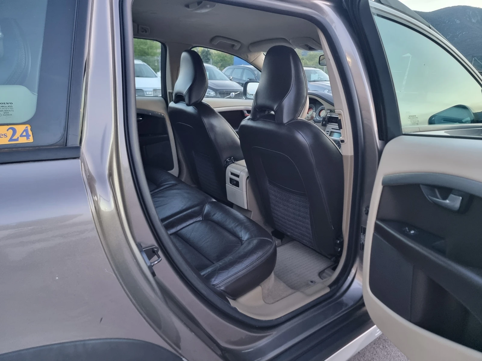 Volvo V70 2.4 D5 CROSS | Mobile.bg � ����������� 14