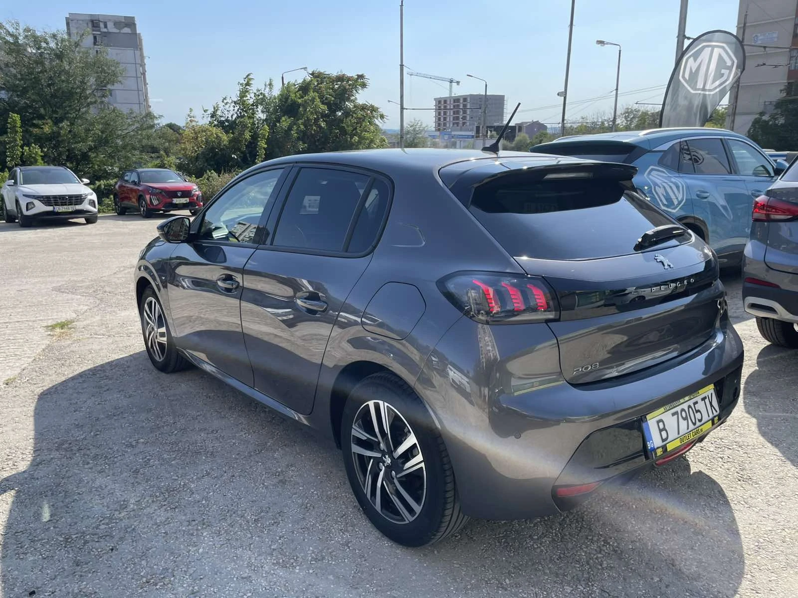Peugeot 208 GT 1.2 PURETECH | Mobile.bg � ����������� 3