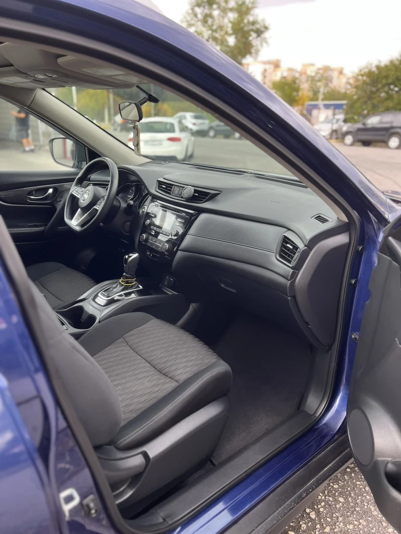 Nissan Rogue 2.5i AWD , снимка 14 - Автомобили и джипове - 47056152