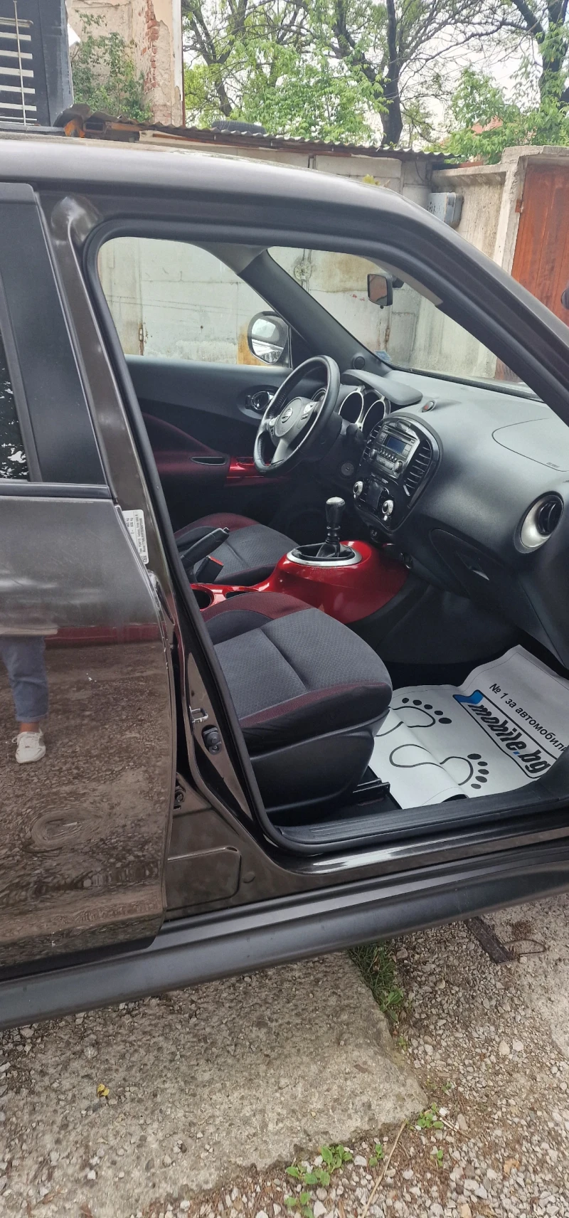 Nissan Juke, снимка 6 - Автомобили и джипове - 47822792