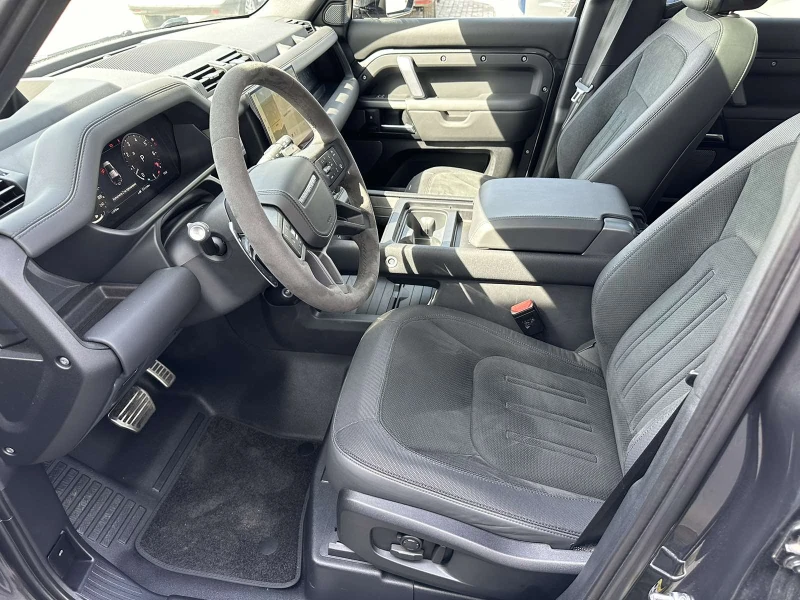 Land Rover Defender 5.0 V, снимка 9 - Автомобили и джипове - 48264669