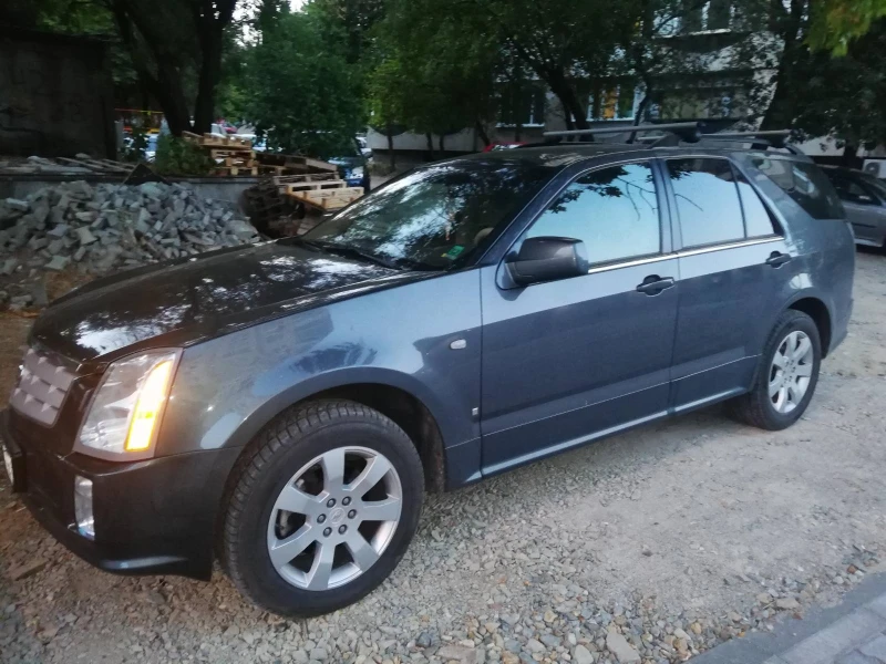 Cadillac Srx, снимка 10 - Автомобили и джипове - 49192681