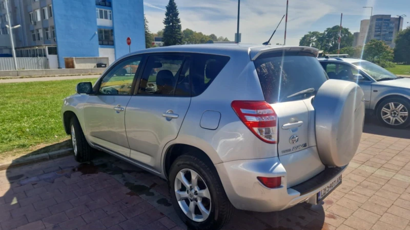 Toyota Rav4 2.0i, АВТОМАТ, 4Х4, FACELIFT, Keyless, снимка 5 - Автомобили и джипове - 52636016