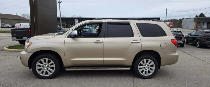 Toyota Sequoia PLATINUM* 5.7L V8* 4WD* JLB, снимка 3 - Автомобили и джипове - 52739632