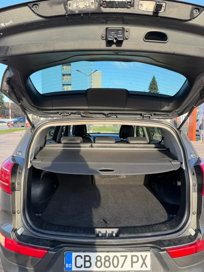 Kia Sportage, снимка 17 - Автомобили и джипове - 52754273