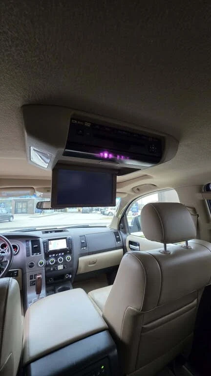 Toyota Sequoia PLATINUM* 5.7L V8* 4WD* JLB - изображение 6