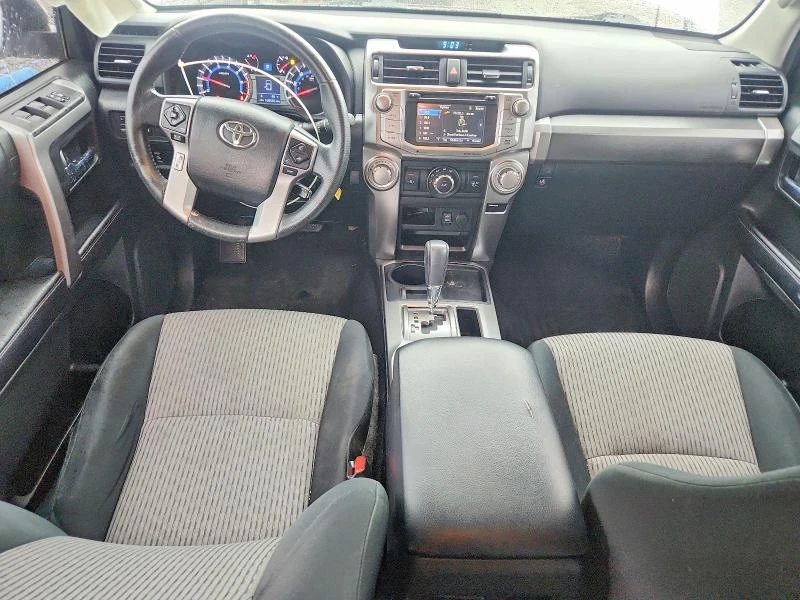 Toyota 4runner 4.0L 6 Rear-wheel drive, снимка 8 - Автомобили и джипове - 53865795