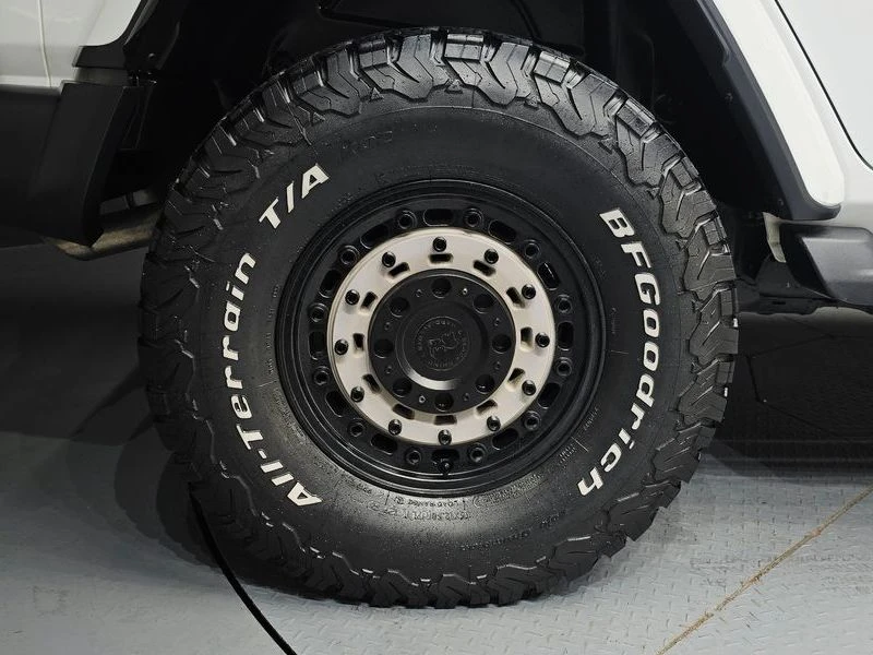 Jeep Wrangler 2.0 Sahara 4Door| 270�.�. | Mobile.bg � ����������� 5