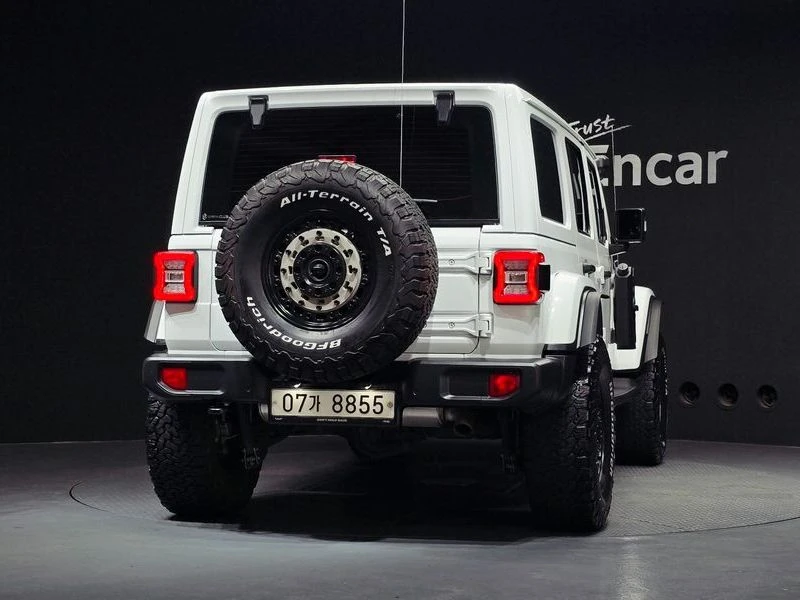 Jeep Wrangler 2.0 Sahara 4Door| 270�.�. | Mobile.bg � ����������� 4