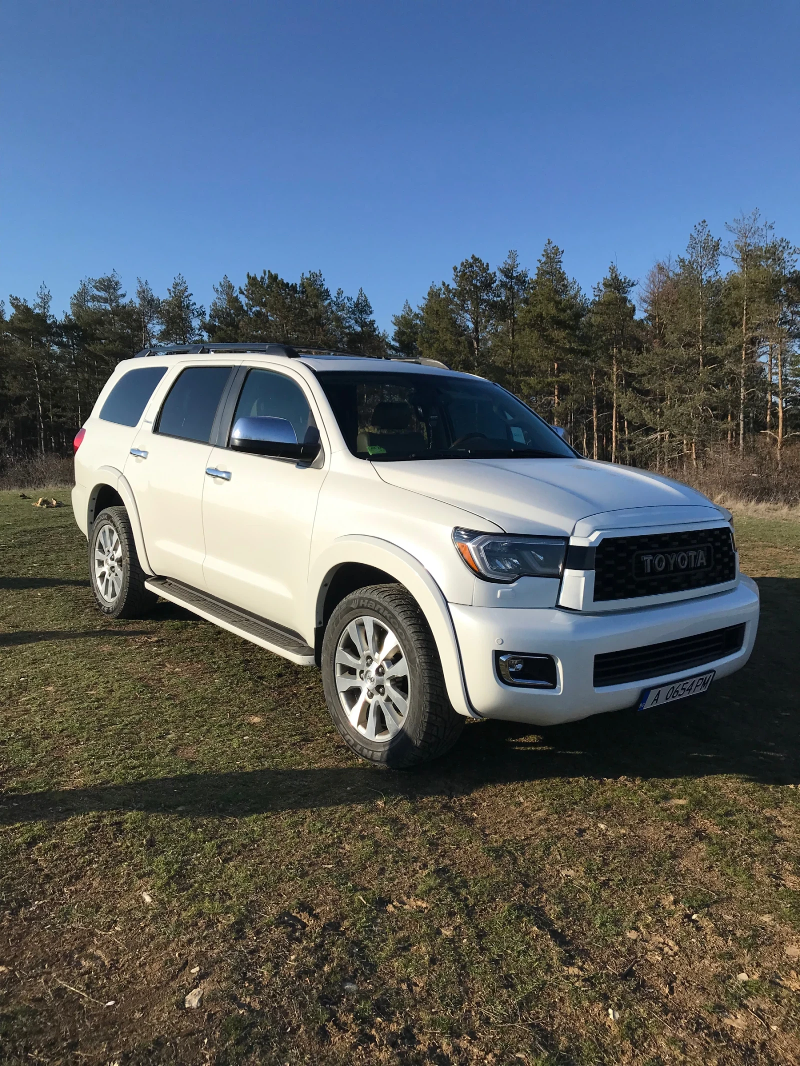 Toyota Sequoia 5.7 PLATINUM LPG - изображение 2