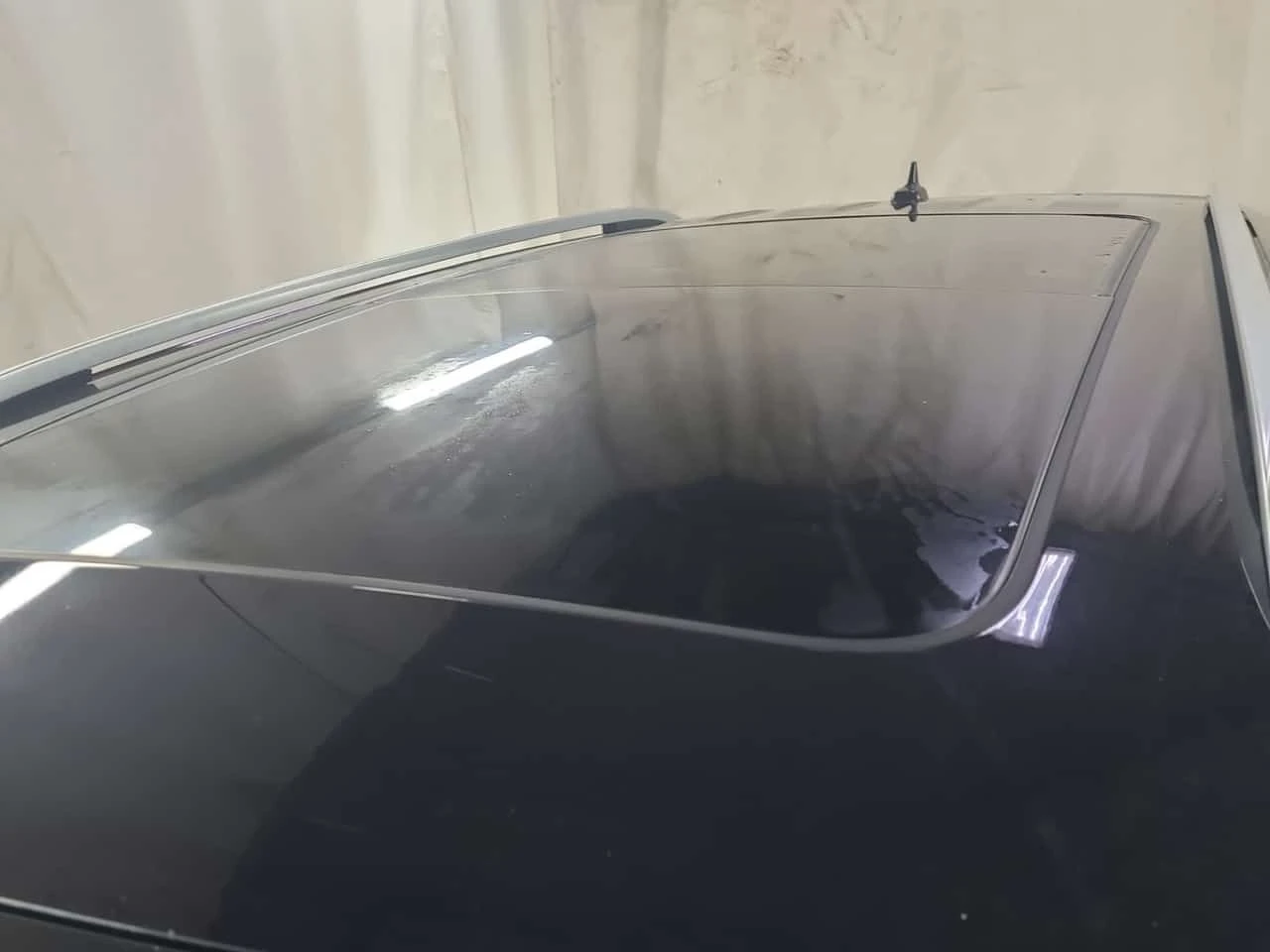 VW Tiguan Highline /CARFAX/ НАВИ/ПОДГРЕВ/КОЖА/4Х4/ПАНОРАМА - изображение 6