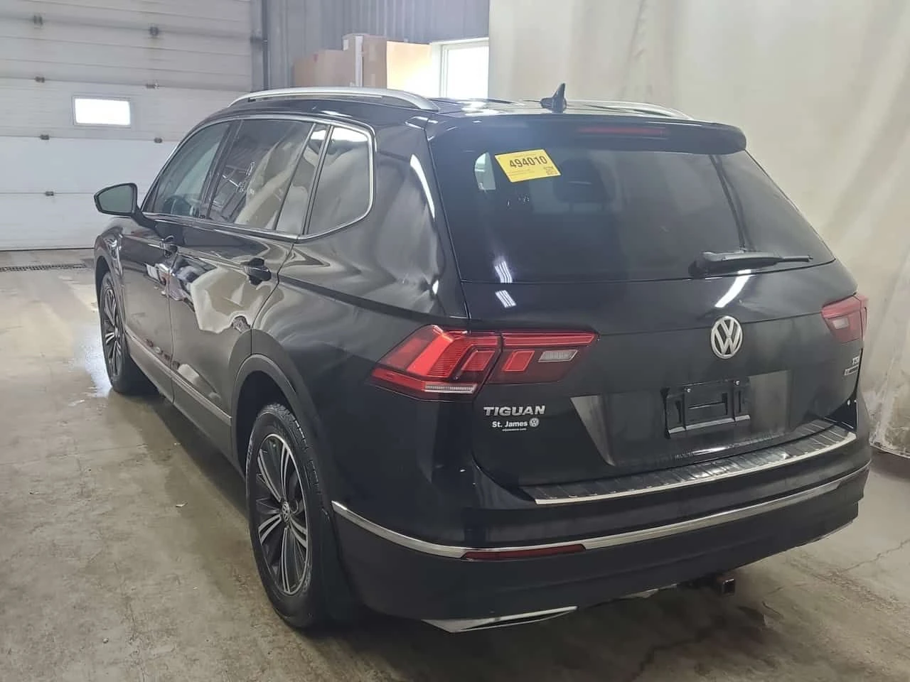 VW Tiguan Highline /CARFAX/ НАВИ/ПОДГРЕВ/КОЖА/4Х4/ПАНОРАМА - изображение 4
