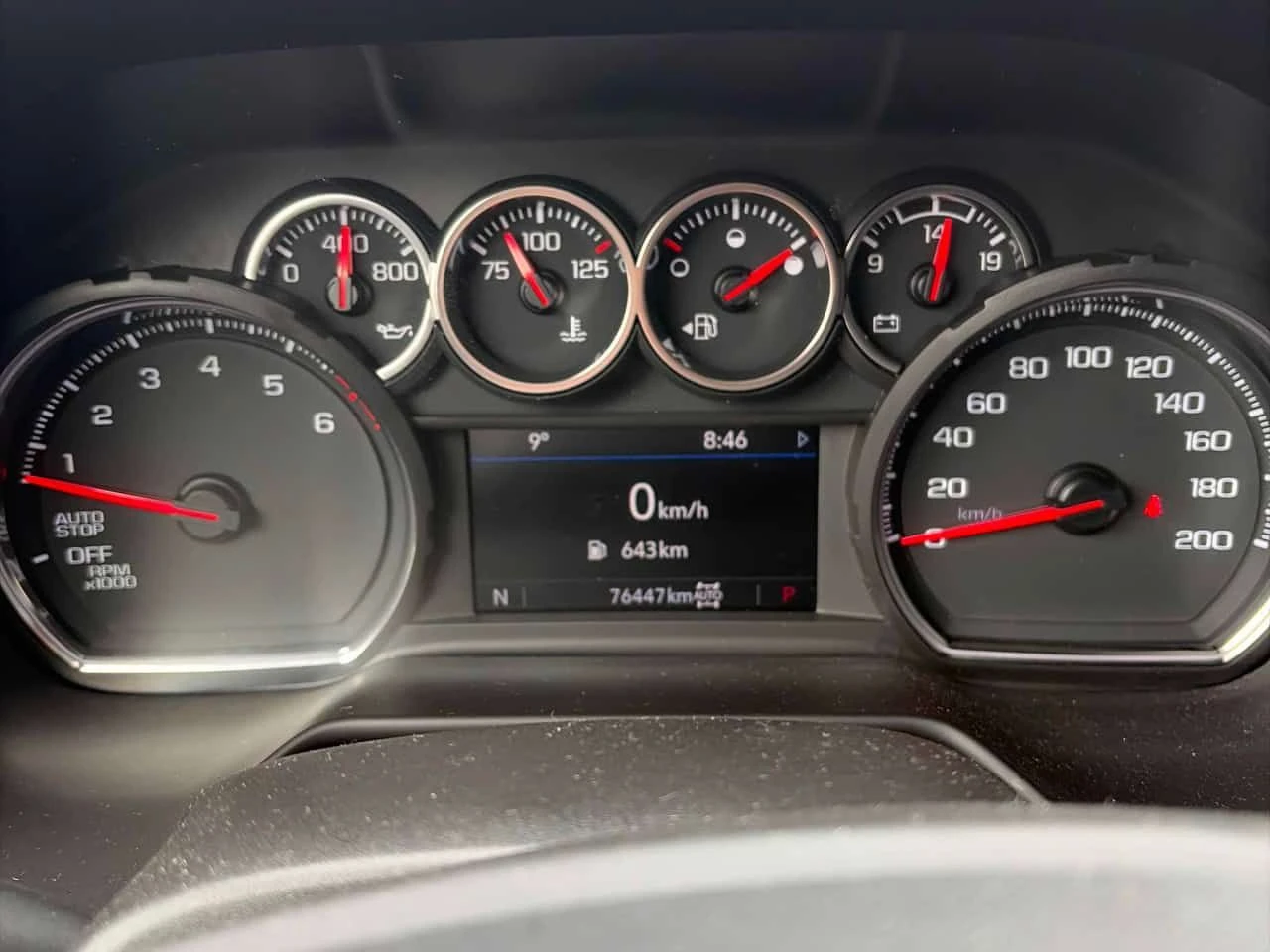 Chevrolet Suburban LS/KEYLESS/БЕЗ ИНЦИДЕНТИ, снимка 8 - Автомобили и джипове - 54093315