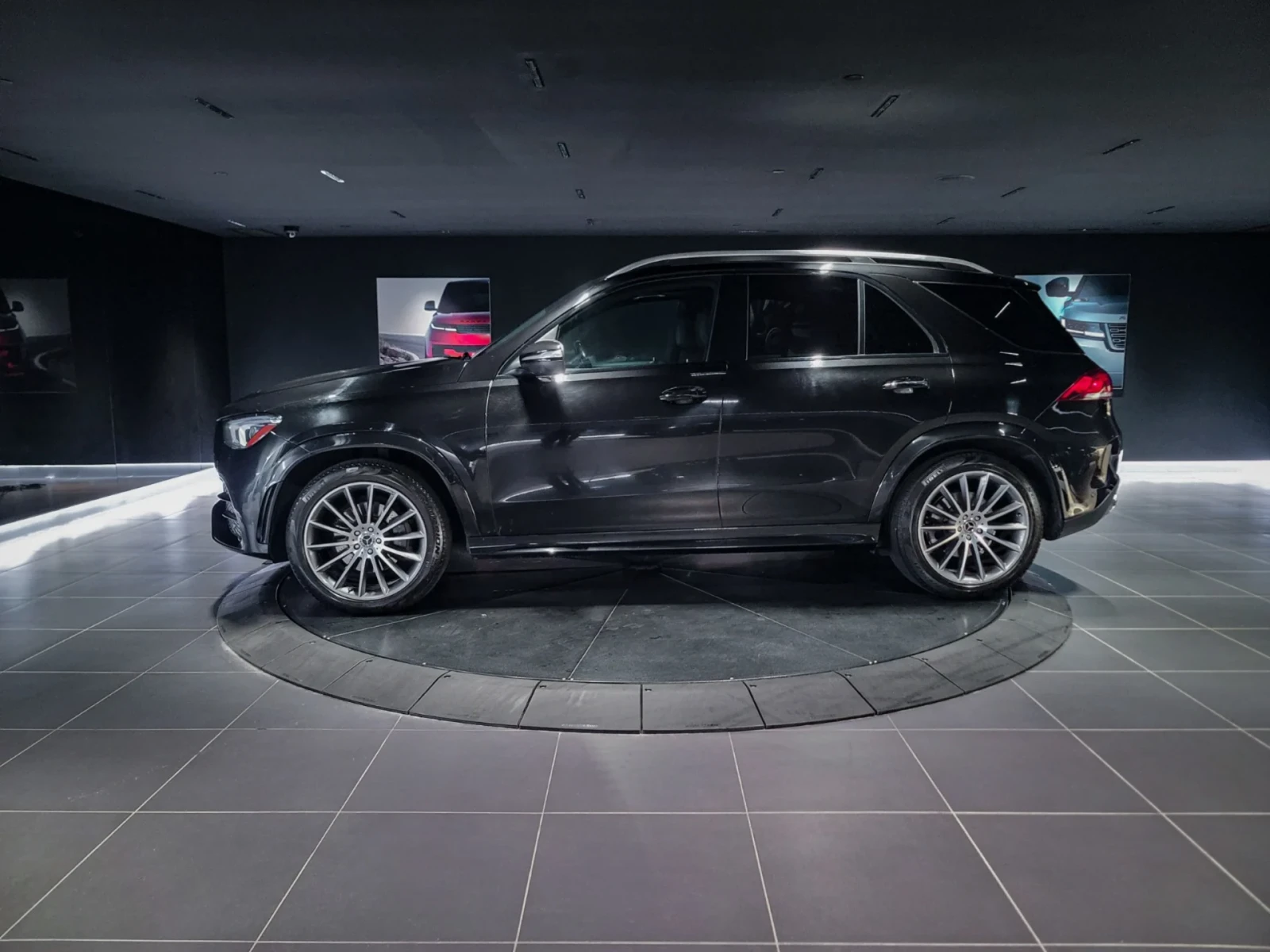 Mercedes-Benz GLE 350 AMG* LINE* BURMESTER* ХЕДЪП* 360КАМЕРА* LANE* ASSI, снимка 6 - Автомобили и джипове - 54712427
