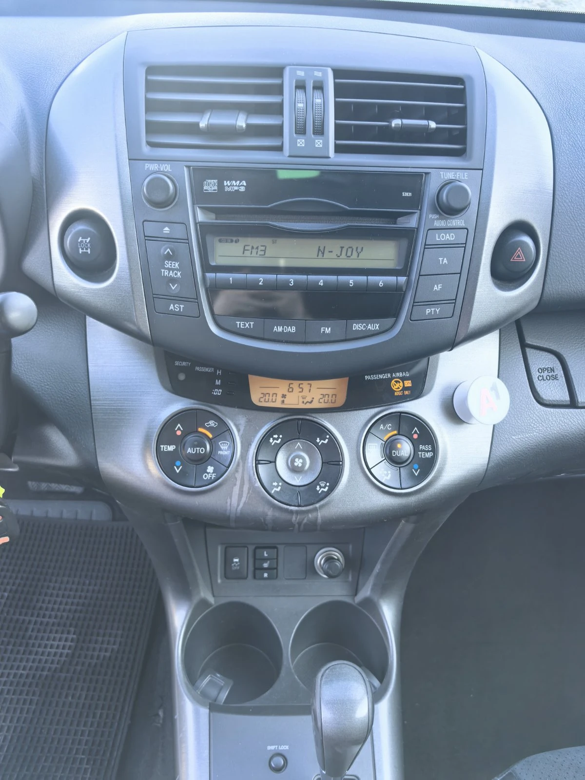 Toyota Rav4 4х4 АВТОМАТ, снимка 14 - Автомобили и джипове - 54917879
