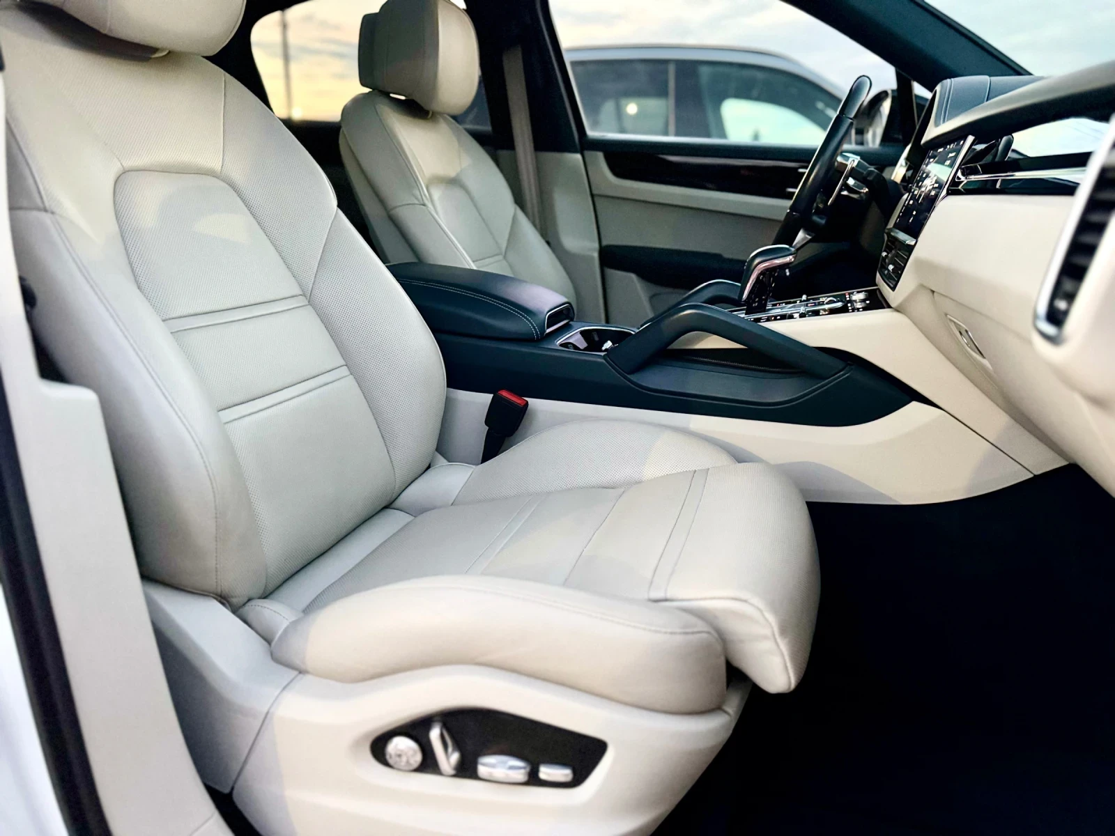 Porsche Cayenne E-hybrid Matrix Chrono sport, снимка 12 - Автомобили и джипове - 56087511