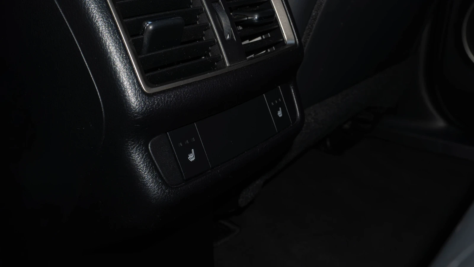 Lexus NX 300h F sport, снимка 13 - Автомобили и джипове - 56602044