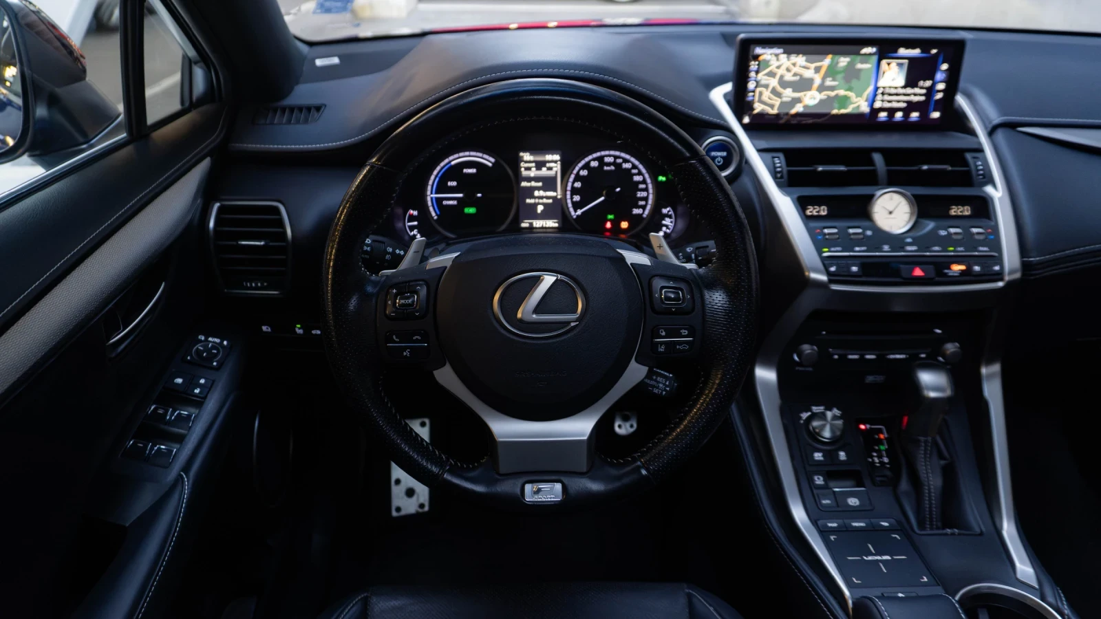 Lexus NX 300h F sport, снимка 7 - Автомобили и джипове - 56602044