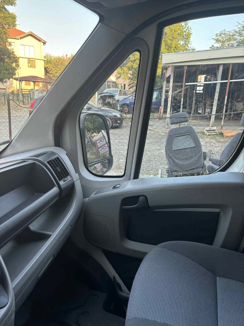 Peugeot Boxer 3.0 L2H2 клима, снимка 8 - Бусове и автобуси - 52473199