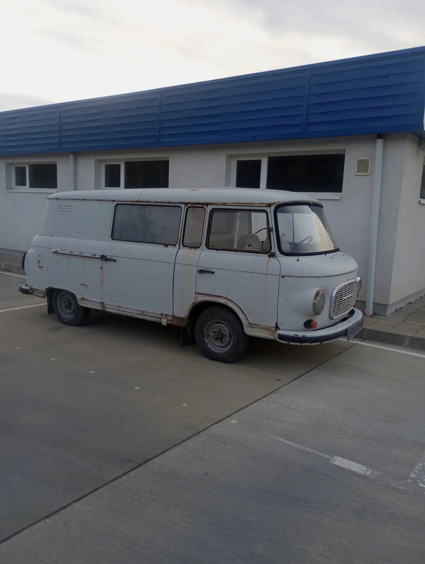 Barkas 1000 С документи (бракуван)