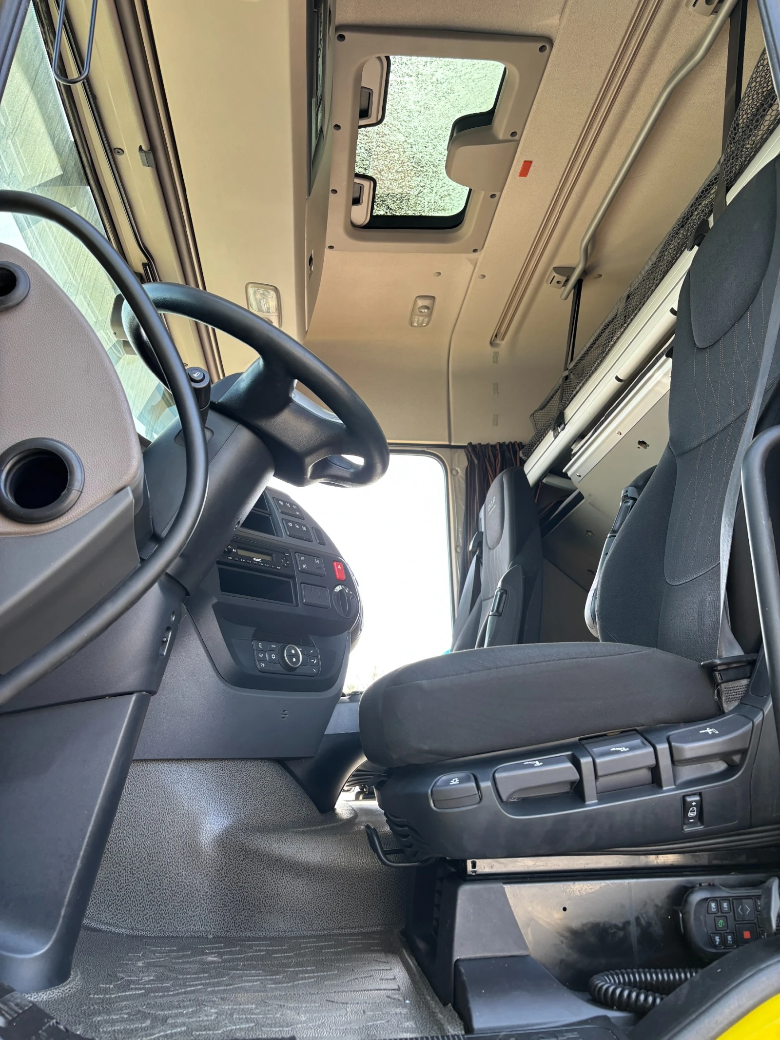 Daf XF 430 с 6 нови гуми, тел: 0036305669818 - изображение 6