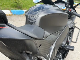 Aprilia RSV4 1100 FACTORY , снимка 11
