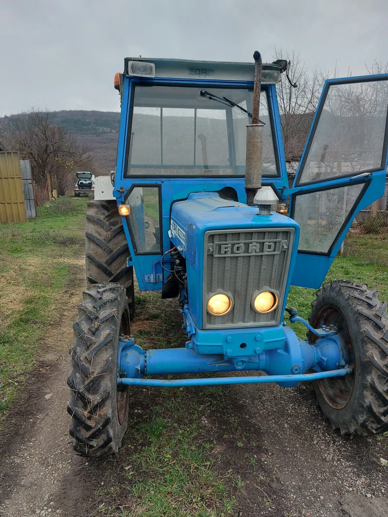 Трактор Ford 4600, снимка 11 - Селскостопанска техника - 52818748