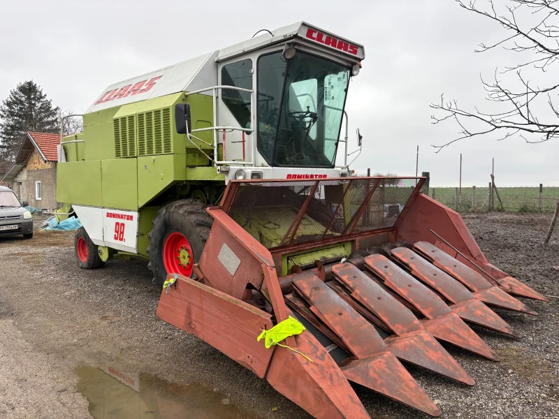Комбайн Claas CLAAS Dom?nator 98 + 3 бр. Хедера