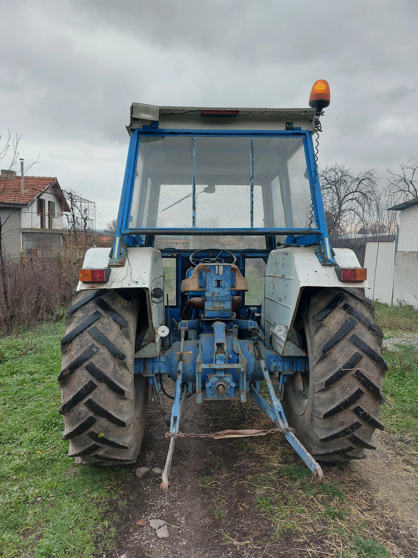 Трактор Ford 4600 - изображение 3