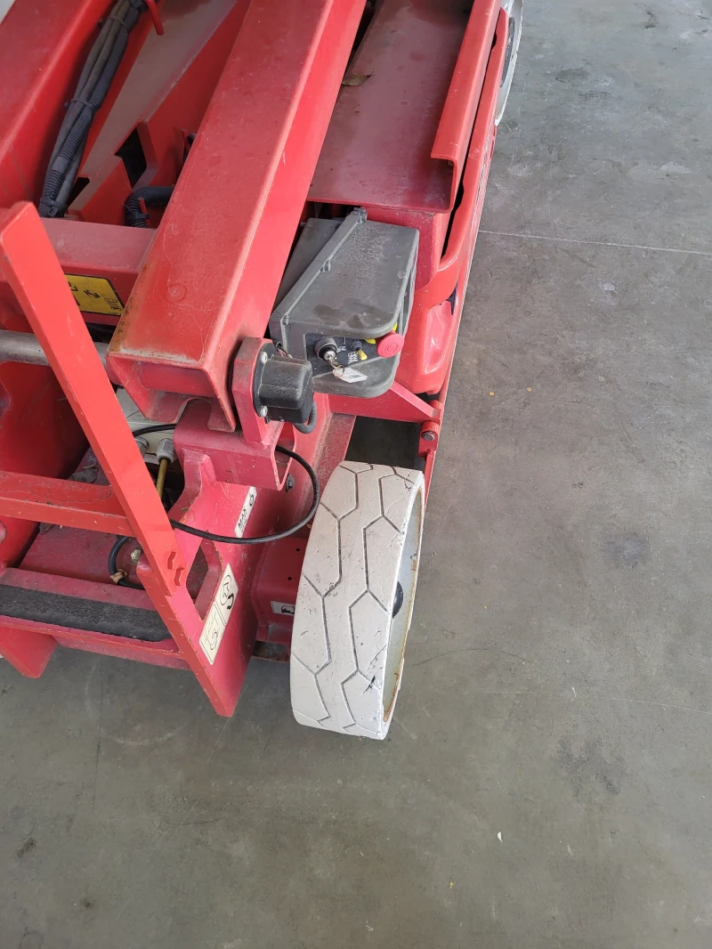 Автокран Друга марка JLG, снимка 3 - Индустриална техника - 52812107