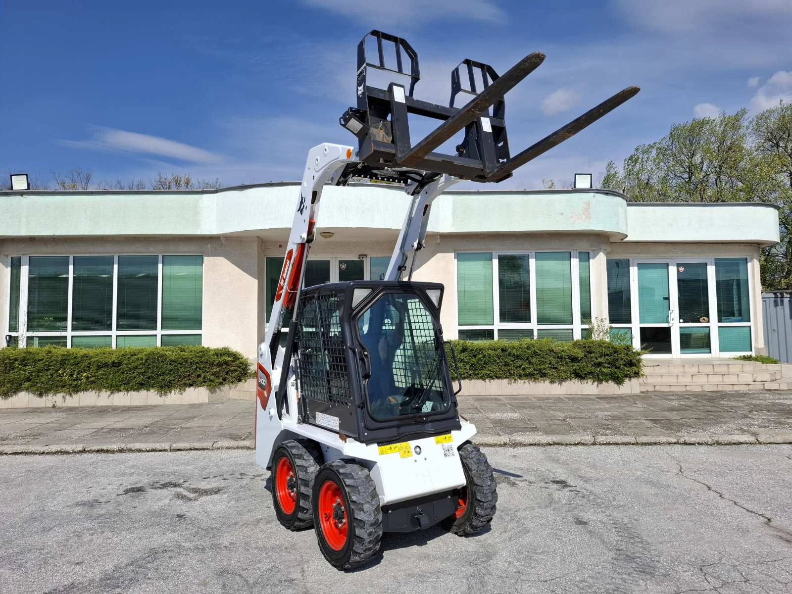 Мини челни товарачи Bobcat S 100 - изображение 6