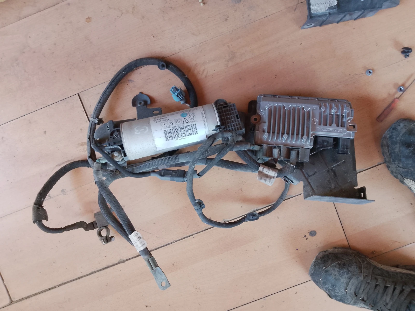 HW:9802096780-03       3 SW9679123280 | Mobile.bg   1