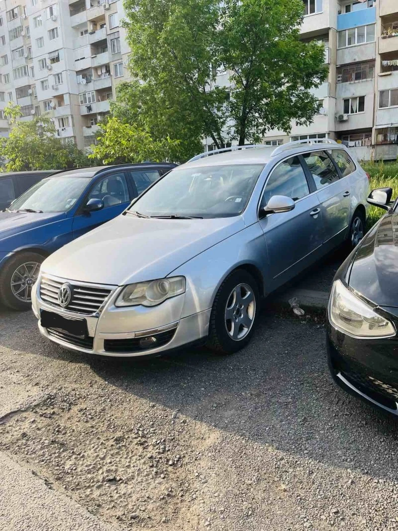 VW Passat, снимка 4 - Автомобили и джипове - 47395682