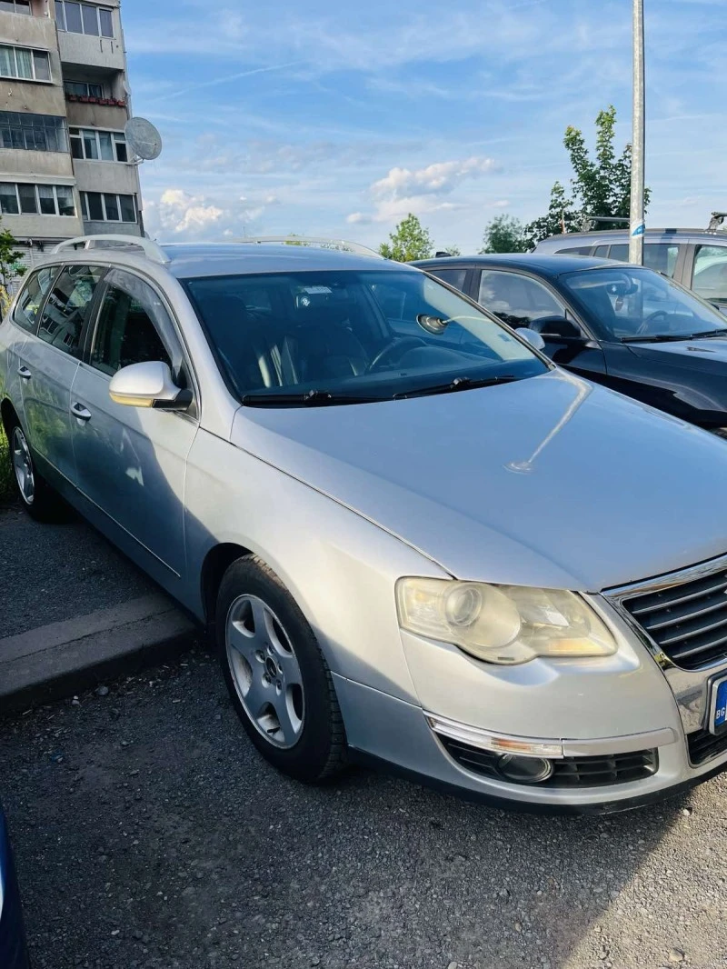 VW Passat, снимка 5 - Автомобили и джипове - 47395682