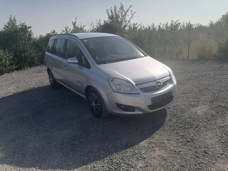 Opel Zafira 1.8 Бензин 7 МЕСТНА , снимка 8 - Автомобили и джипове - 46817317