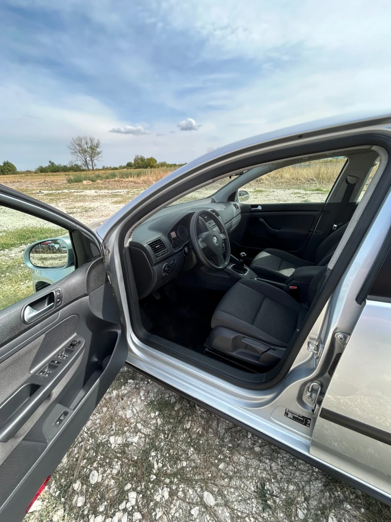 VW Golf 1.9TDI, снимка 7 - Автомобили и джипове - 47292338