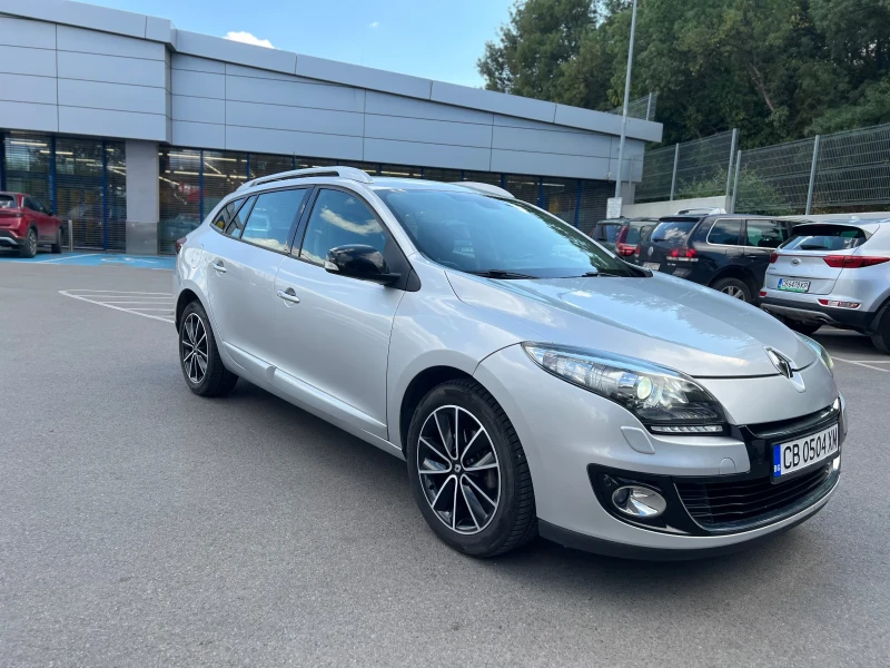 Renault Megane, снимка 2 - Автомобили и джипове - 48159293