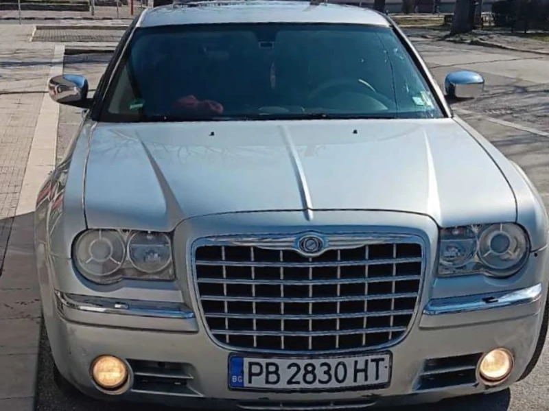 Chrysler 300c 300, снимка 2 - Автомобили и джипове - 49272014