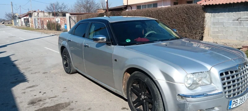 Chrysler 300c 300, снимка 3 - Автомобили и джипове - 49272014