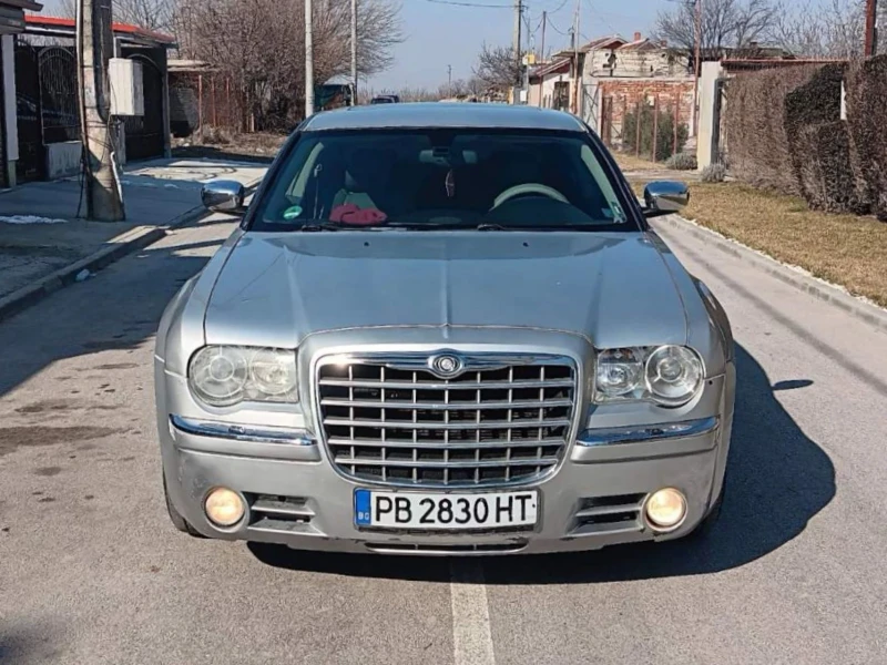 Chrysler 300c 300, снимка 1 - Автомобили и джипове - 49272014