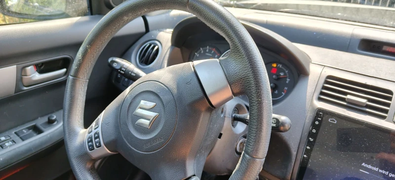 Suzuki Swift 1.3 m13a, снимка 9 - Автомобили и джипове - 51184383