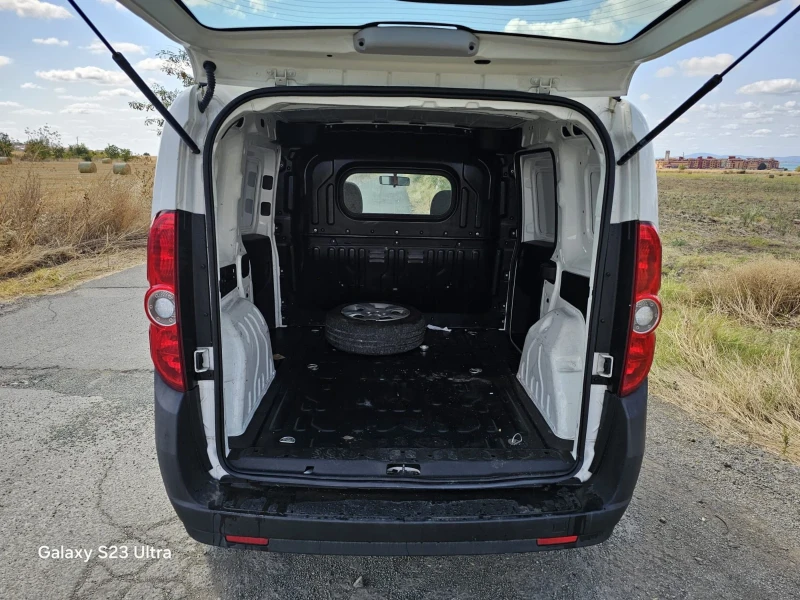 Opel Combo, снимка 5 - Автомобили и джипове - 52179231