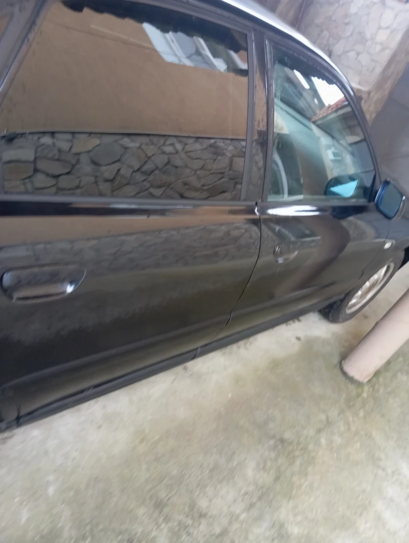 Audi A4, снимка 2 - Автомобили и джипове - 52369865