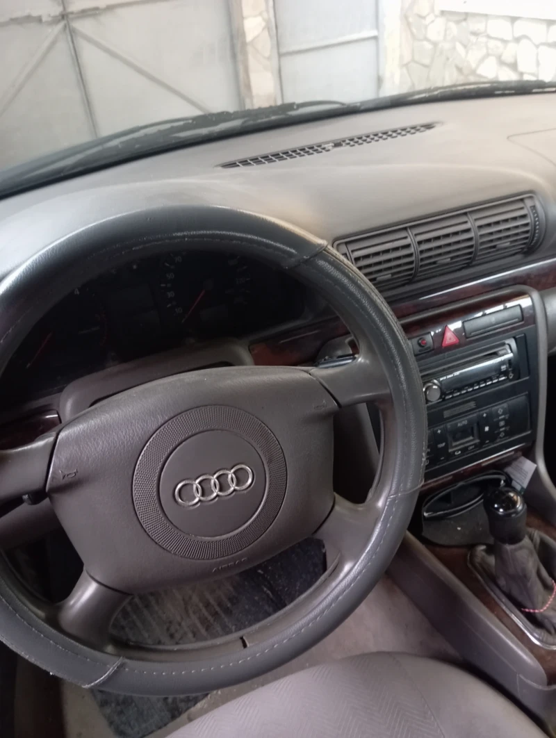 Audi A4, снимка 9 - Автомобили и джипове - 52369865