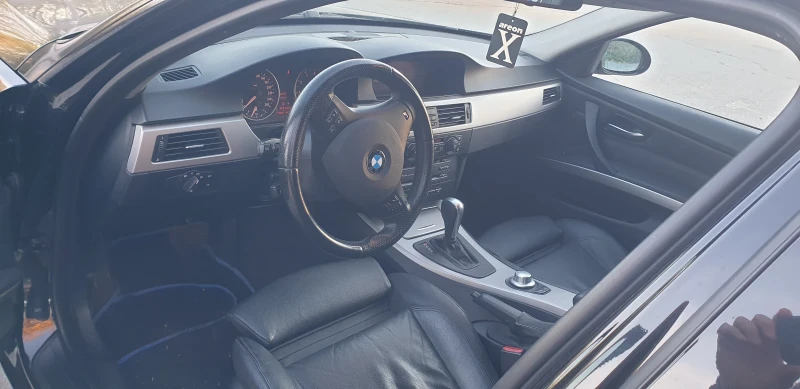 BMW 330, снимка 6 - Автомобили и джипове - 52675786