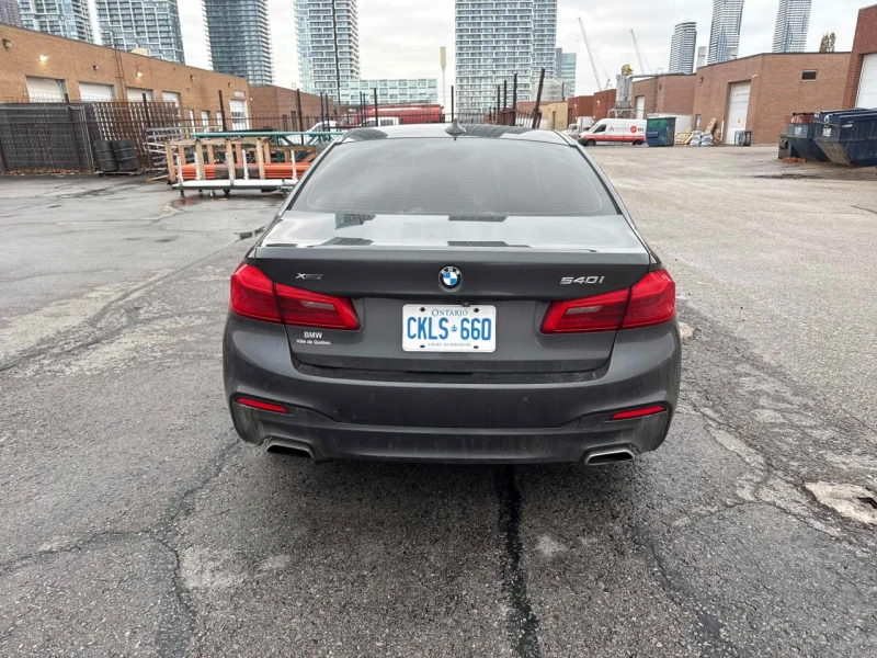 BMW 540 X-DRIVE M-PACK HUD* PANO* ОБДУХ* ПОДГРЕВ* DIGITAL*, снимка 5 - Автомобили и джипове - 52697108