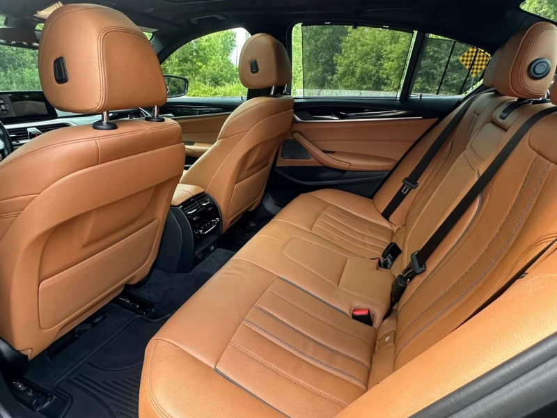 BMW 540 X-DRIVE M-PACK HUD* PANO* ОБДУХ* ПОДГРЕВ* DIGITAL*, снимка 17 - Автомобили и джипове - 52697108