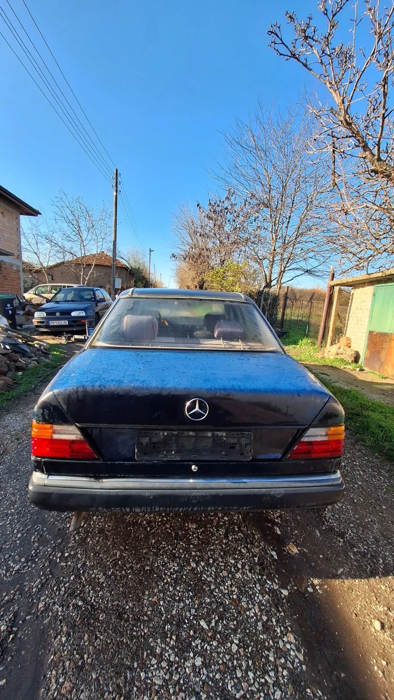 Mercedes-Benz 124 200e, снимка 5 - Автомобили и джипове - 52787823