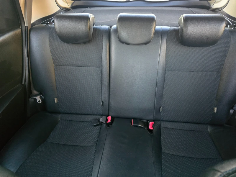 Toyota Yaris 1.5I HYBRID-115300 KM-РЕАЛНИ-ПАНОРАМА, снимка 17 - Автомобили и джипове - 52813305